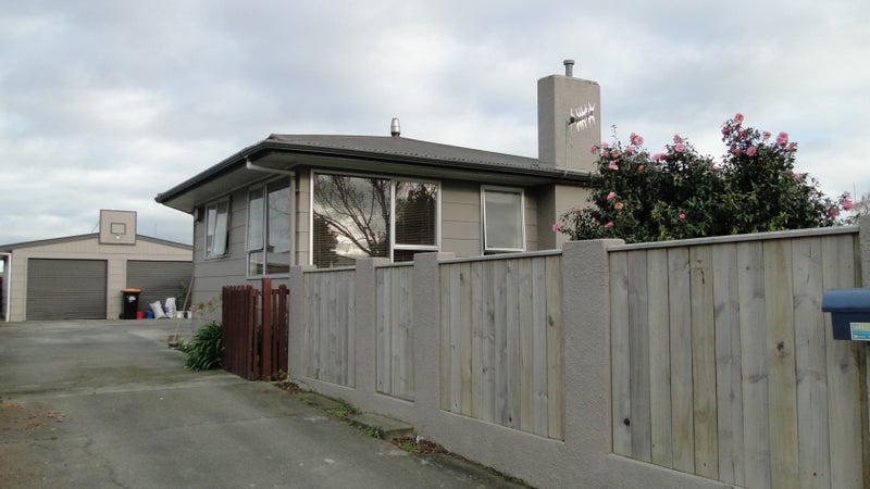 64 Kaimanawa Street, Kelvin Grove, Palmerston North - Carousel 2