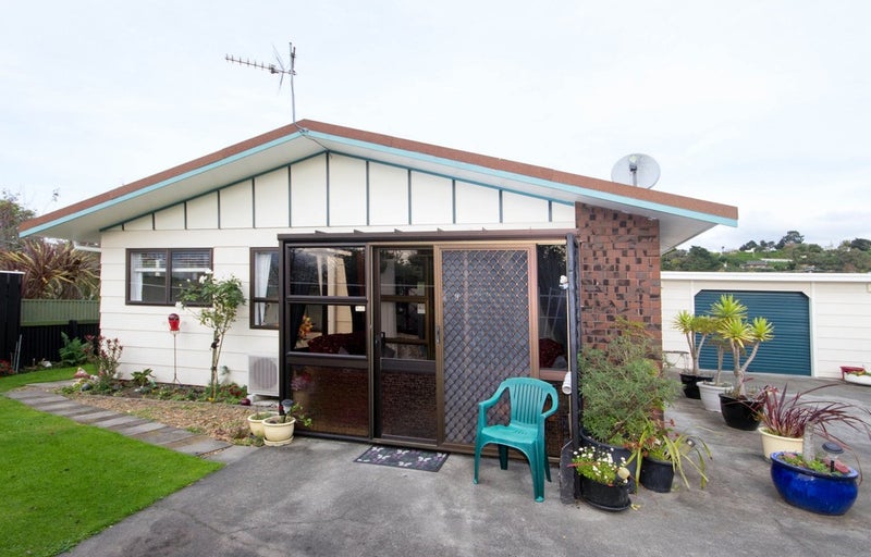 12A Moana Street, Whanganui East, Whanganui - Carousel 2