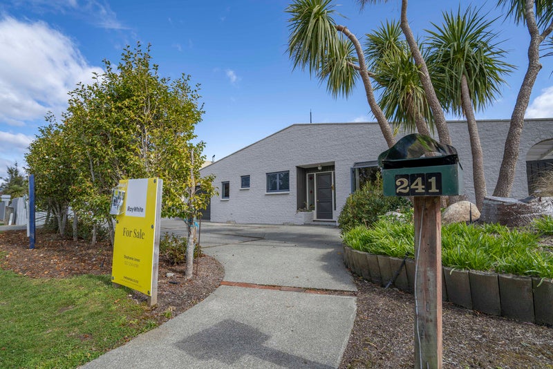 241 Milford Road, Te Anau, Te Anau - Carousel 1
