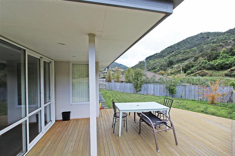 412 Brook Street, The Brook, Nelson - Carousel 2