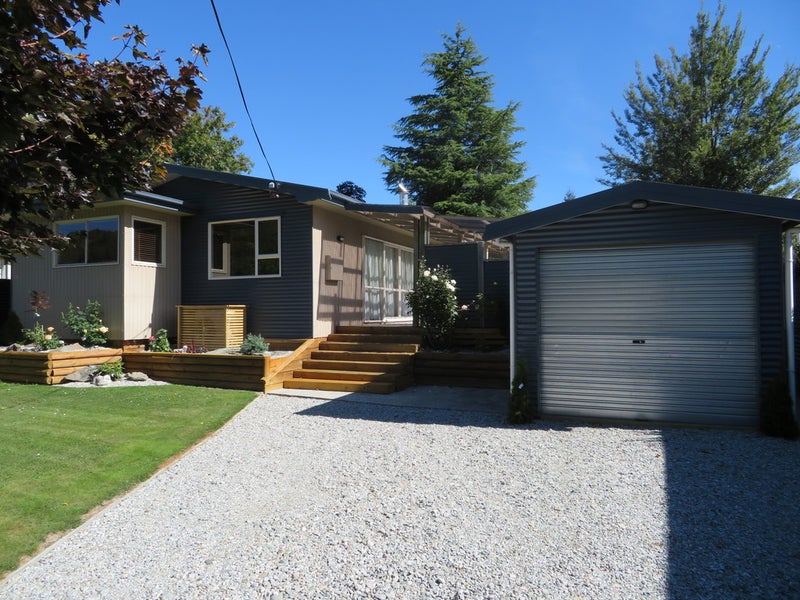 20 Centennial Avenue, Arrowtown, Arrowtown - Carousel 2