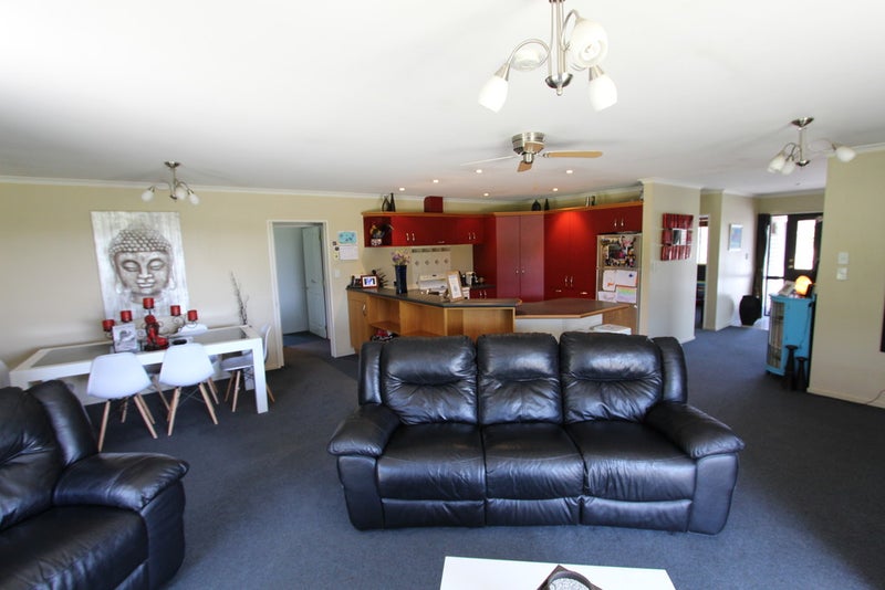 150 Timaru-Temuka Highway, Levels, Timaru - Carousel 2