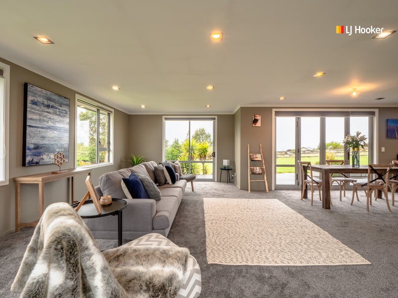 10 Kayforce Road, Ocean View, Dunedin - Carousel 2