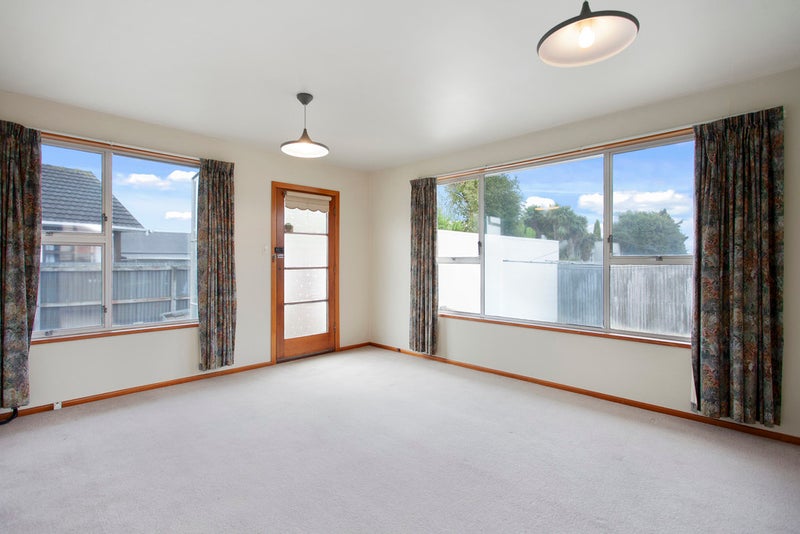 2/46 Strathfield Avenue, Dallington, Christchurch - Carousel 2