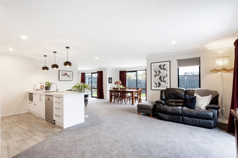 9 Lancaster Lane, Waldronville, Dunedin - Carousel 2