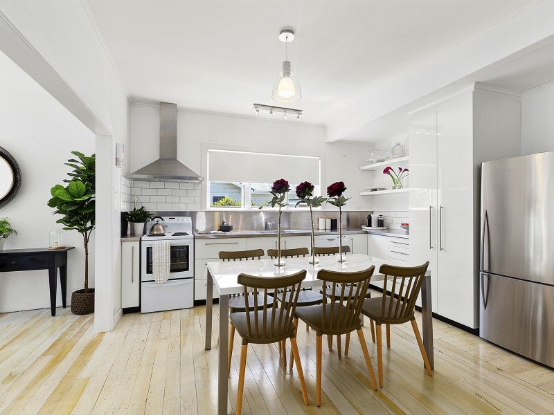 11 Ferry Street, Seatoun, Wellington - Carousel 2