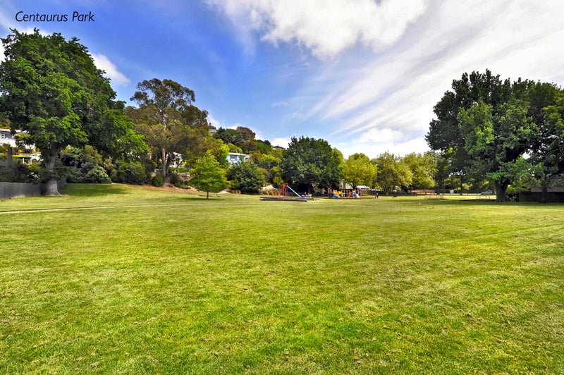 4 Albert Terrace, Saint Martins, Christchurch - Carousel 24