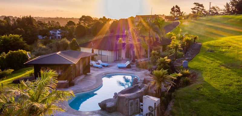 211 Gills Road, Albany Heights, Auckland - Carousel 2