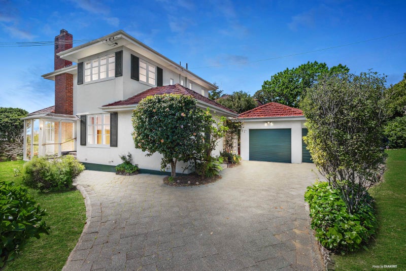 1 Temple Street, Meadowbank, Auckland - Carousel 1