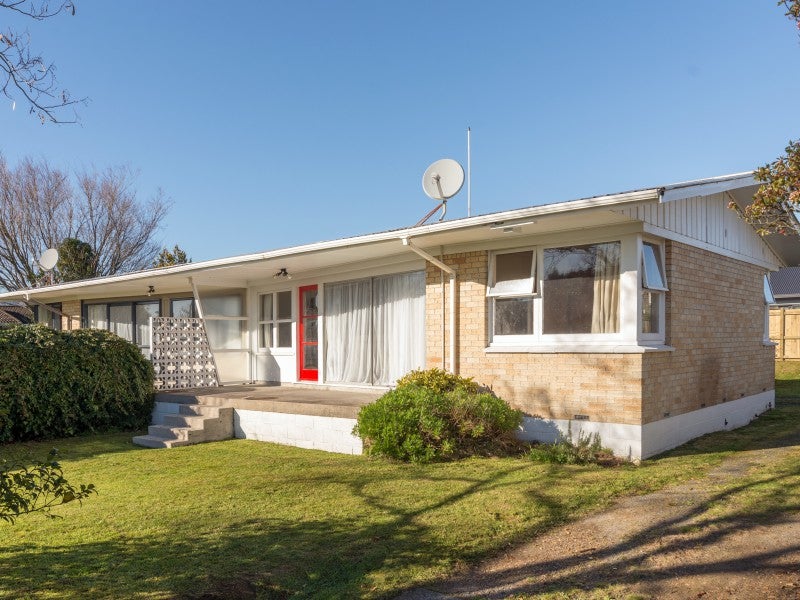 24 Tilsley Street, Glenholme, Rotorua - Carousel 2