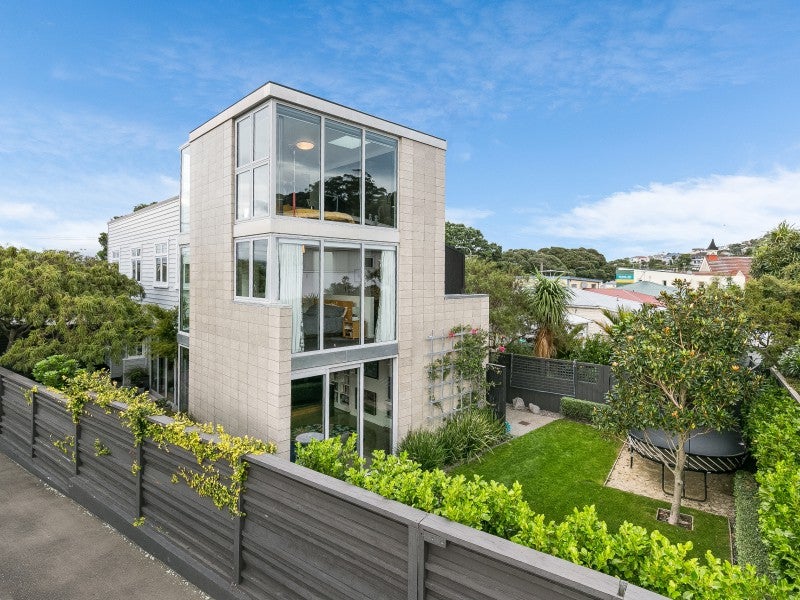 1 Henry Street, Kilbirnie, Wellington - Carousel 1