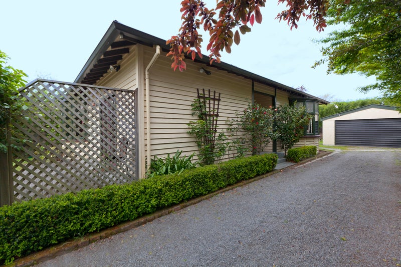 98 Hawthorne Street, Strowan, Christchurch - Carousel 1