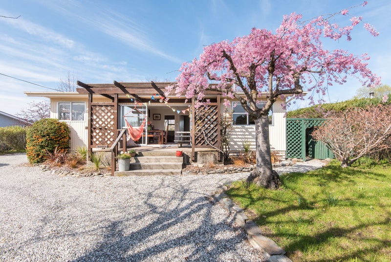 15 Dale Street, Albert Town, Wanaka - Carousel 1