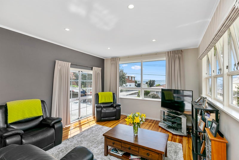 43 Ahuriri Street, Strathmore Park, Wellington - Carousel 1