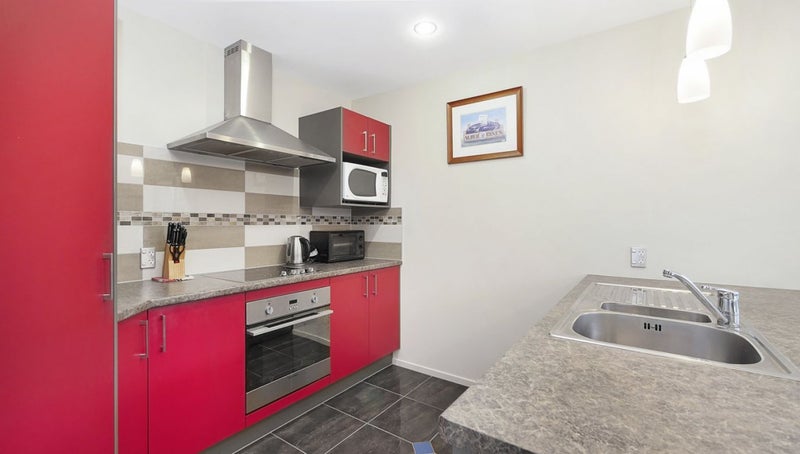 9 Little Oaks Drive, Yaldhurst, Christchurch - Carousel 2
