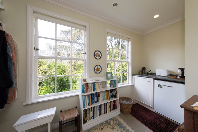 3A Worcester Road, Meadowbank, Auckland - Carousel 17