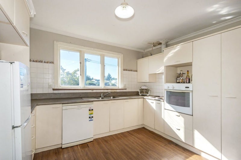 34 Factory Road, Belfast, Christchurch - Carousel 2