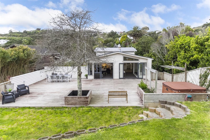 55 Helston Road, Paparangi, Wellington - Carousel 1