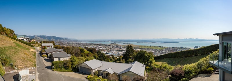 28 Commodore Place, Britannia Heights, Nelson - Carousel 2