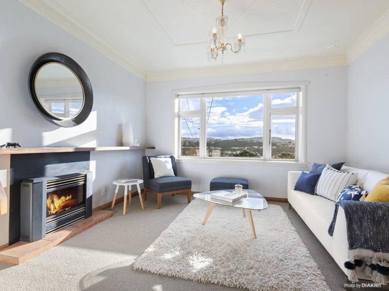 92 Nevay Road, Karaka Bays, Wellington - Carousel 2