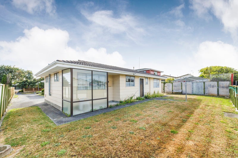 21B Moyne Avenue, Milson, Palmerston North - Carousel 1