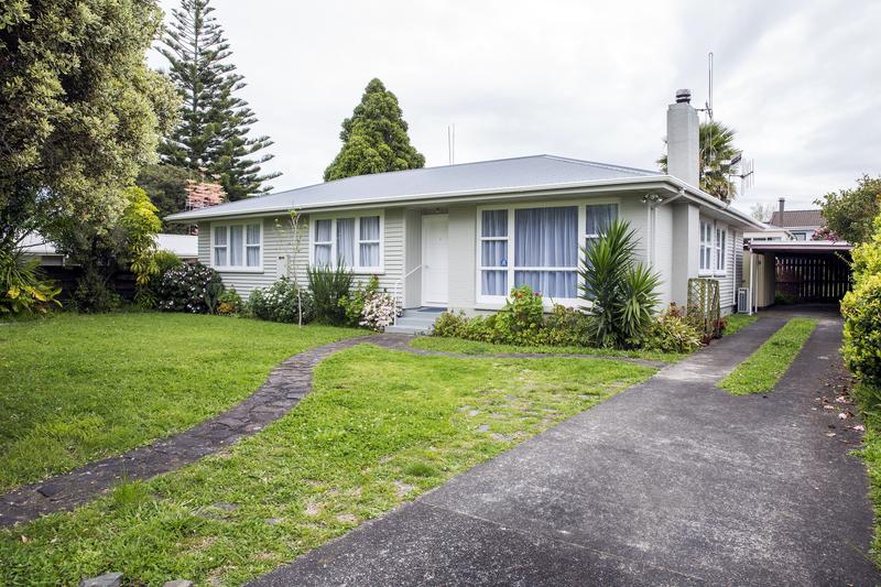 7 Coopers Road, Gate Pa, Tauranga - Carousel 2
