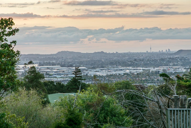 129 Point View Drive, East Tamaki Heights, Auckland - Carousel 26
