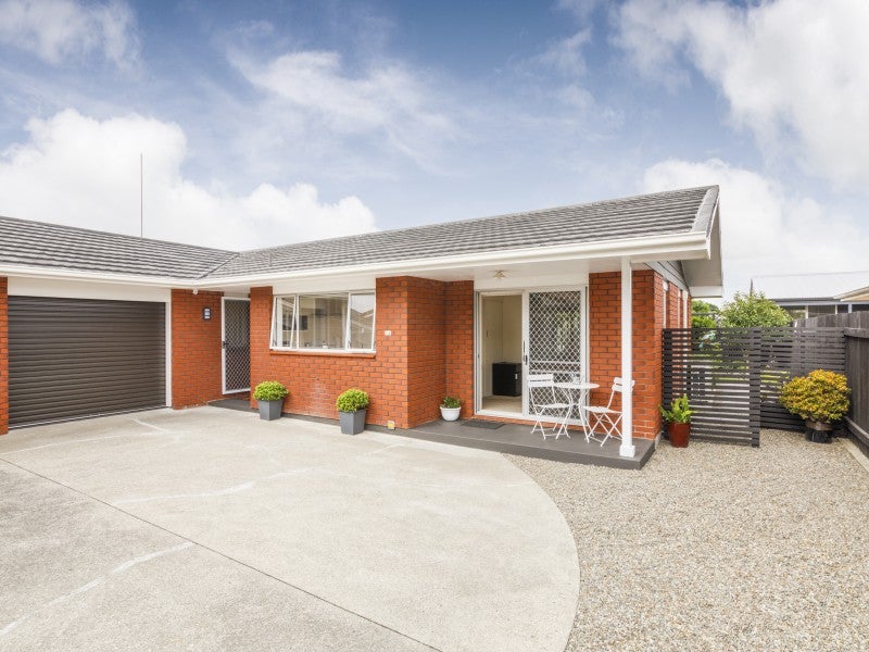 14A Cecil Place, Cloverlea, Palmerston North - Carousel 1