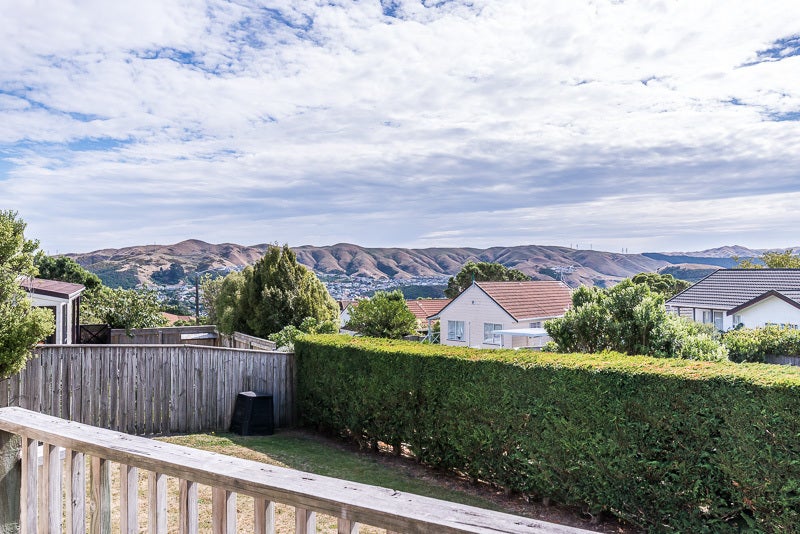 2 Maracas Crescent, Grenada Village, Wellington - Carousel 2