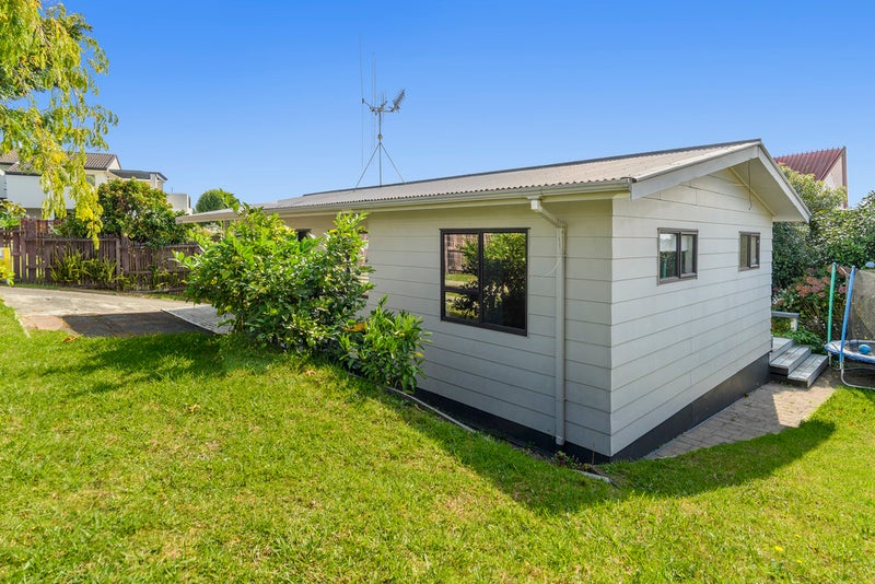 19B Wickham Place, Hairini, Tauranga - Carousel 2