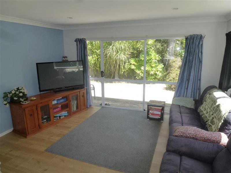 115 Hilton Drive, Whangamatā - Carousel 2
