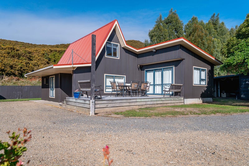 5796C Masterton Castlepoint Road, Whakataki - Carousel 1