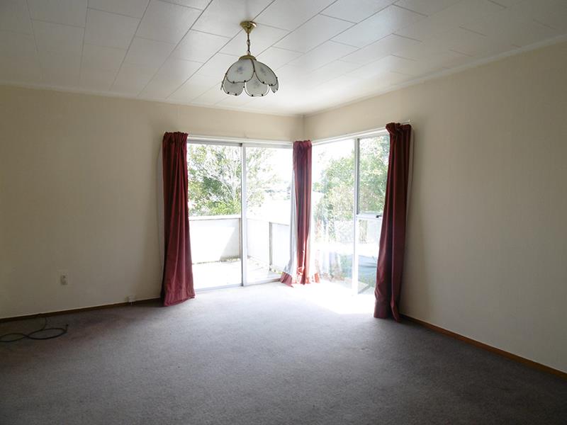 372 East Coast Road, Sunnynook, Auckland - Carousel 2