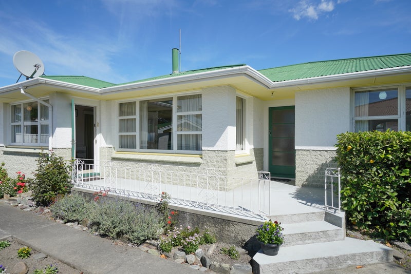 5 Ron Place, Bishopdale, Christchurch - Carousel 2