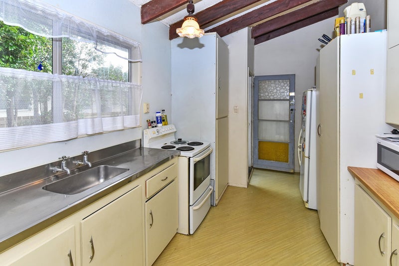 4 Damian Way, Weymouth, Auckland - Carousel 2