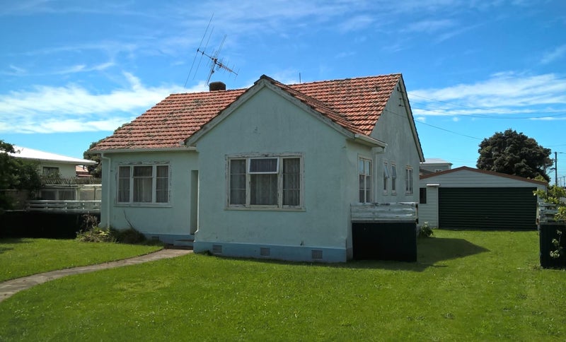 48 Mosston Road, Castlecliff, Whanganui - Carousel 1