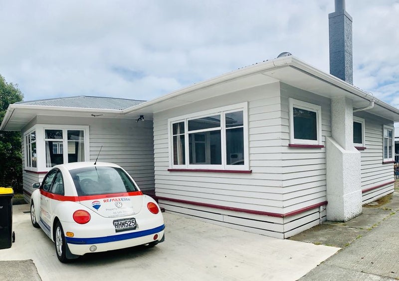 1/40 Parkers Road, Tahunanui, Nelson - Carousel 1