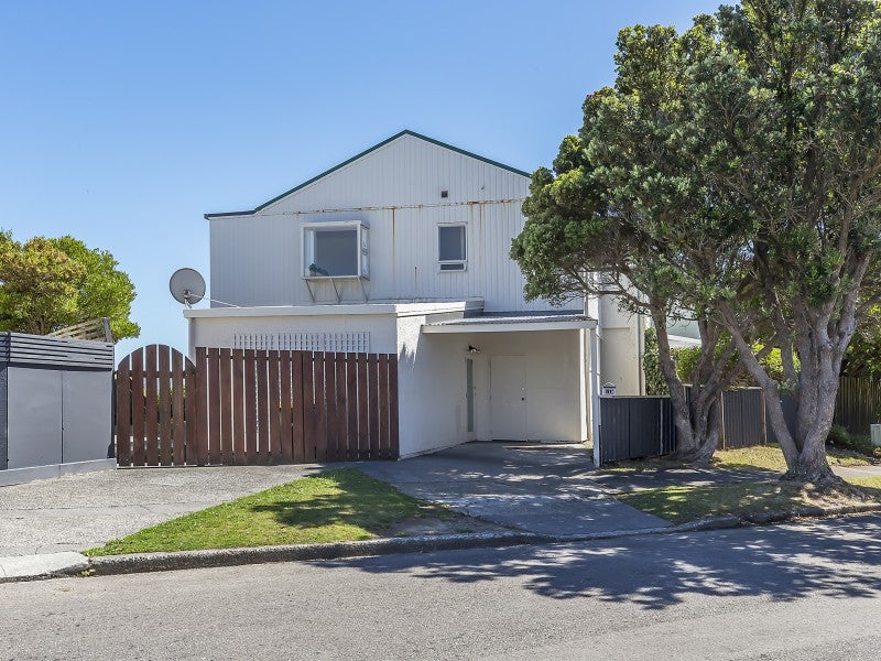 115 Akaroa Drive, Maupuia, Wellington - Carousel 1