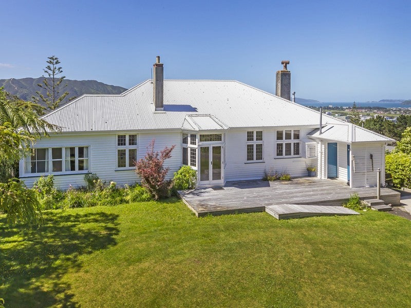 16 Onehuka Road, Tirohanga, Lower Hutt - Carousel 1