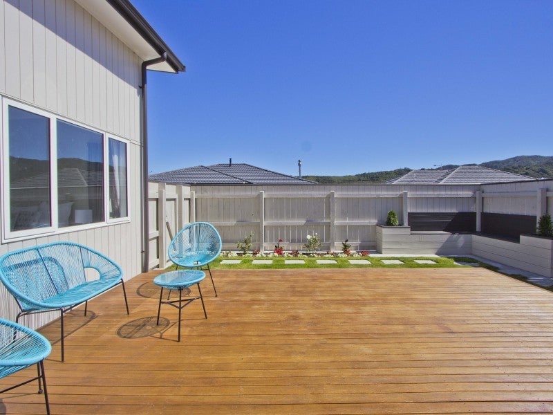 43 Fraser Colman Grove, Wainuiomata, Lower Hutt - Carousel 1