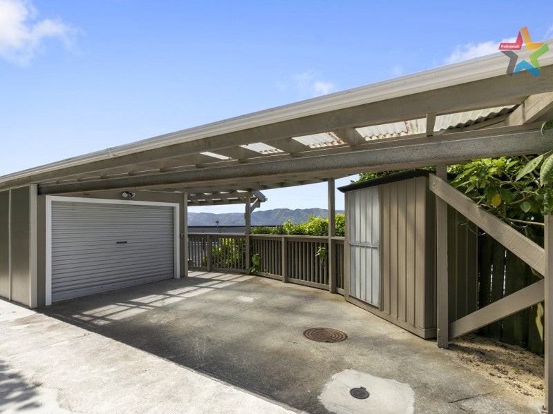 27 Rakeiora Grove, Korokoro, Lower Hutt - Carousel 19