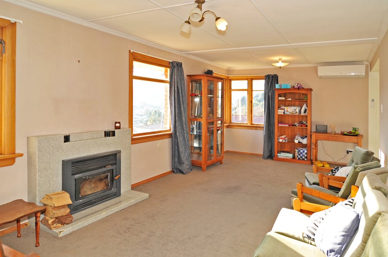 60 Hocken Street, Kenmure, Dunedin - Carousel 2