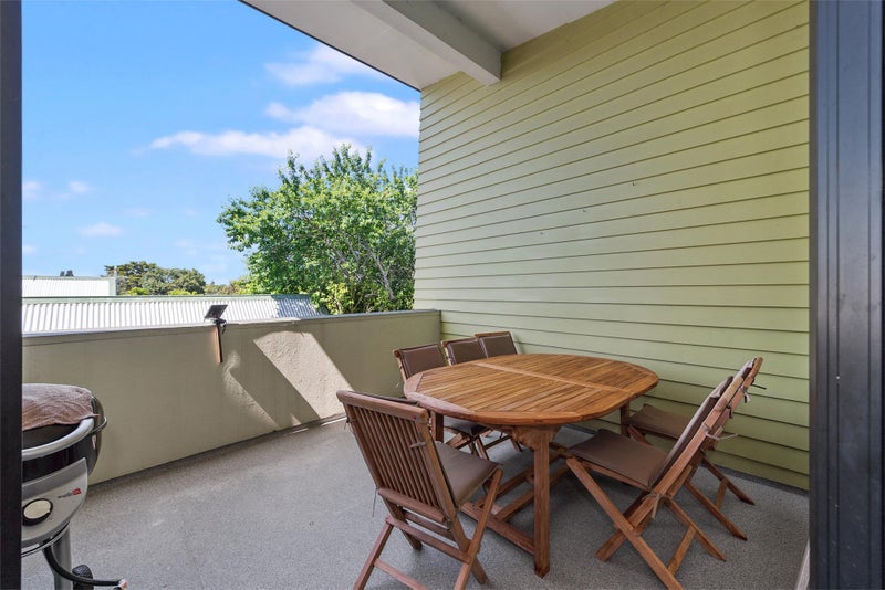19C Edgecumbe Street, Whitiora, Hamilton - Carousel 2