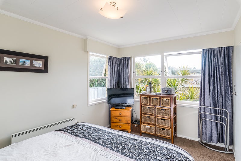 184 Raumati Road, Raumati Beach, Paraparaumu - Carousel 20