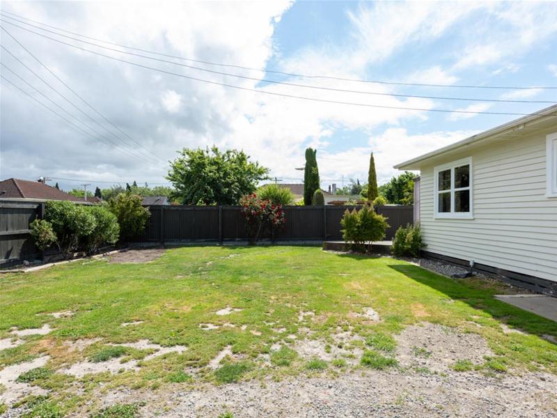 1 Costello Avenue, Mayfield, Blenheim - Carousel 20