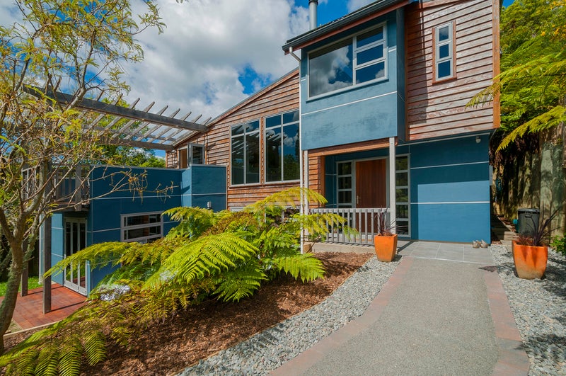 36 Matuhi Street, Tirohanga, Lower Hutt - Carousel 1