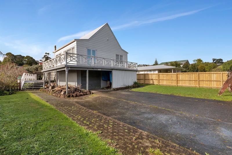 19 Hodgson Street, Onerahi, Whangarei - Carousel 1