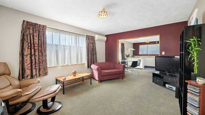 19C Richill Street, Belfast, Christchurch - Carousel 1