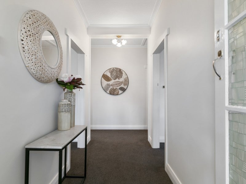 1/43 Cambridge Terrace, Waiwhetu, Lower Hutt - Carousel 2