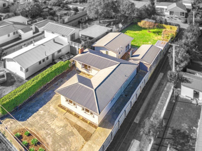 76 Totara Street, Tawhero, Whanganui - Carousel 1